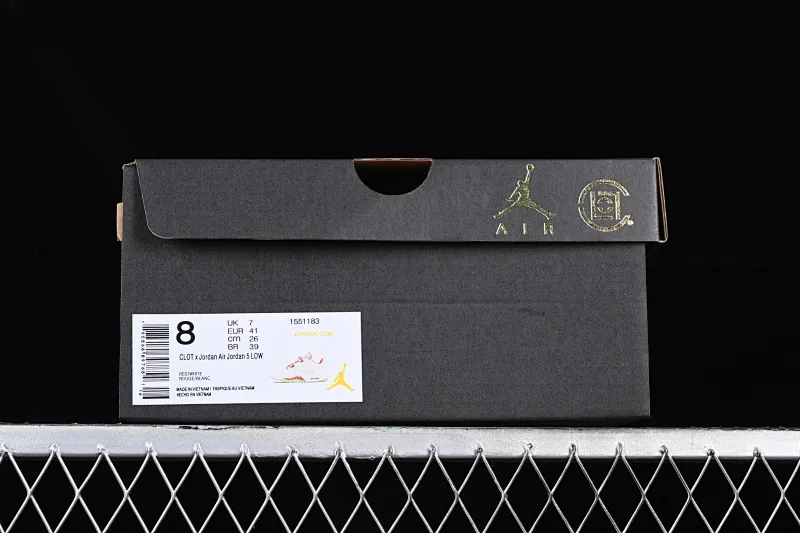 All categories Air Jordan Jordan series basketball shoes Air Jordan 5 Air Jordan 5 Low AJ5 Joe 5 white jade silk low-top basketball shoes 1551183